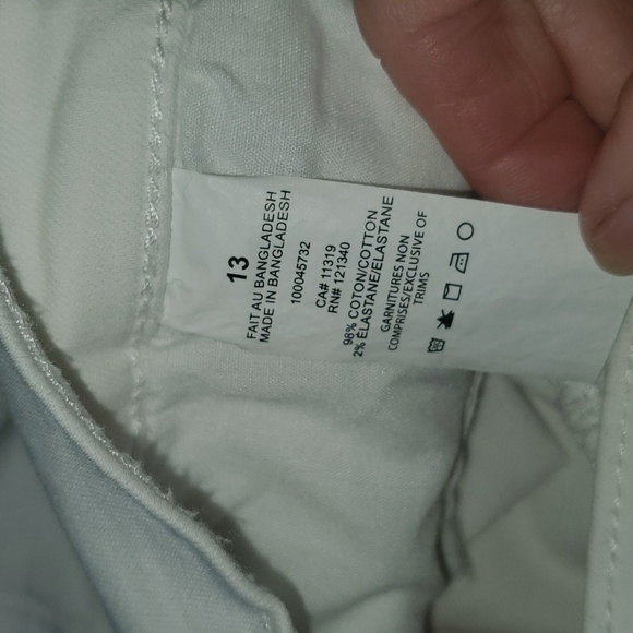 Garage High Rise Raw Hem White Sz. 12 Jeans - Picture 8 of 14